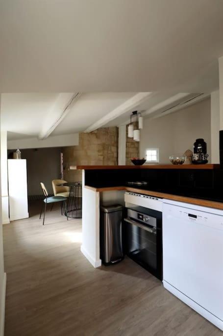 Apartment La Tour Medievale Centre Historique